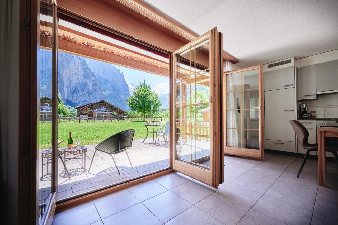Apartment Truemmelbach, Comfortabl & Cozy, Private Terrace With Best Views Lauterbrunnen Dış mekan fotoğraf