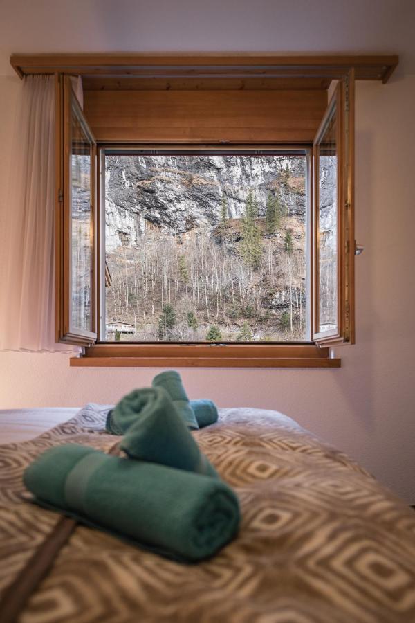 Apartment Truemmelbach, Comfortabl & Cozy, Private Terrace With Best Views Lauterbrunnen Dış mekan fotoğraf